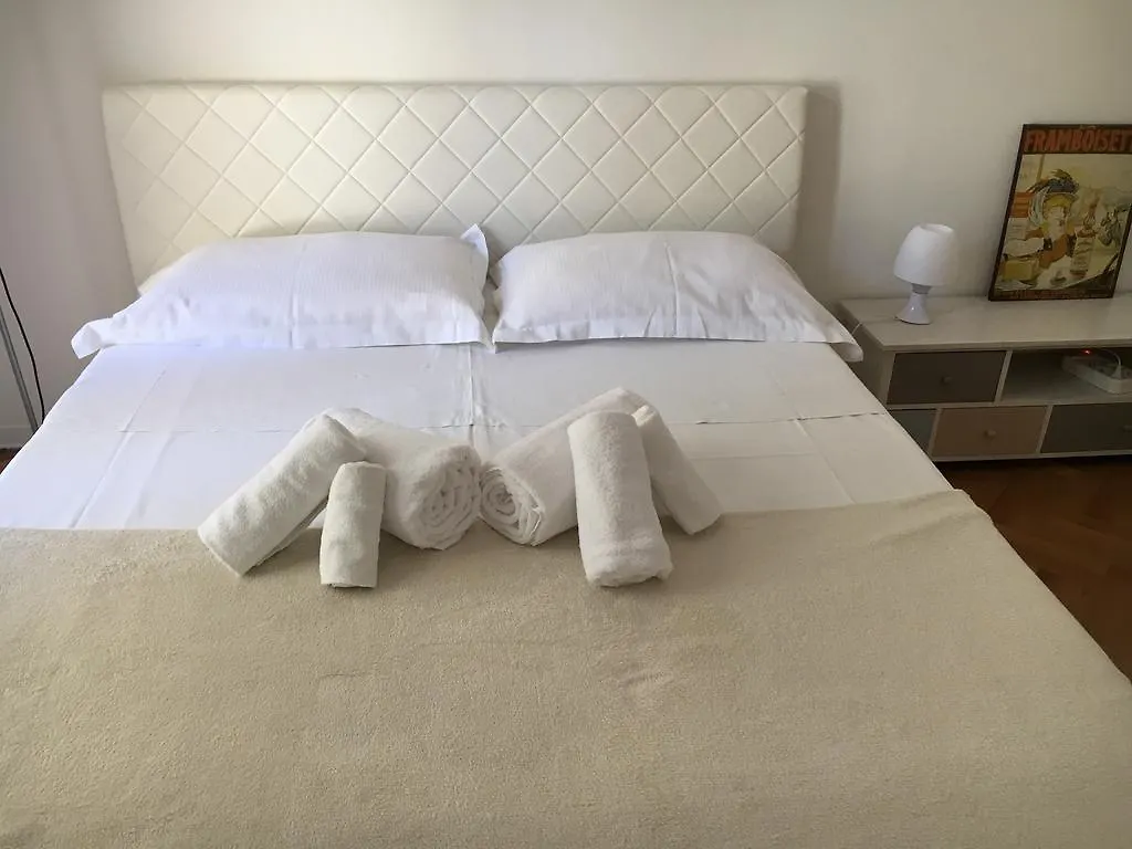 Casa Merlo Hotel Palermo 0*,  Italy